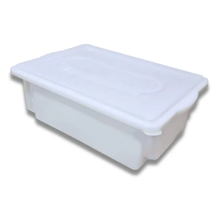 Caixa Empilhável 11L REF 500, 41 × 29 × 12,5 cm | 11 Litros | Branca | Tampa inclusa | Fabricada em…