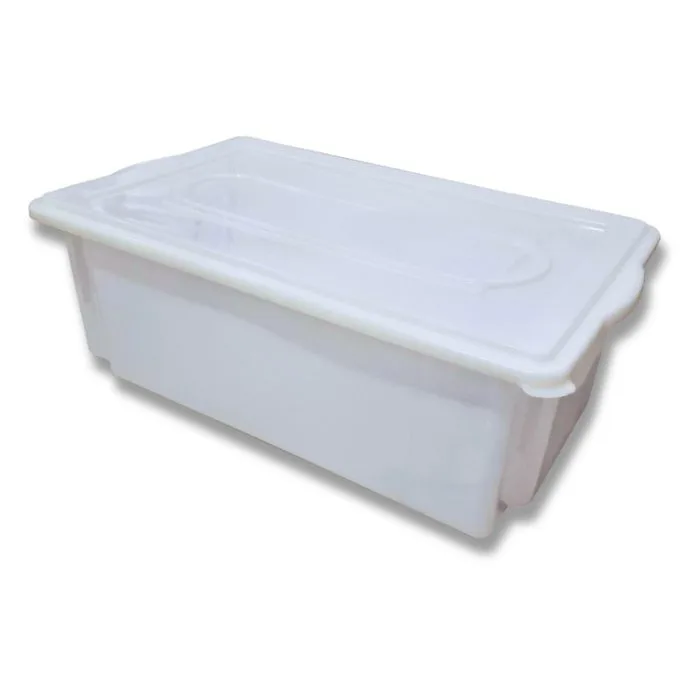 Caixa Empilhável 25L REF 800, 54 × 33 × 18 cm | 25 Litros | Branca | Tampa inclusa | Fabricada em…